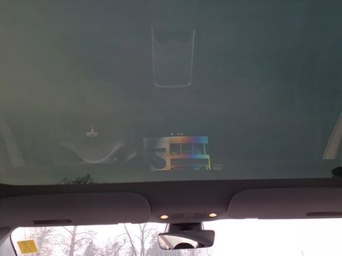 Used 2023 Tesla Model 3 Standard Range image 17