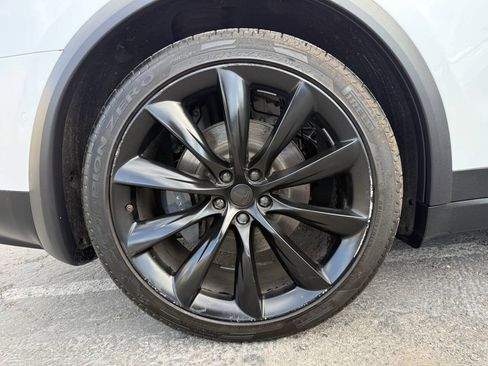 Used 2020 Tesla Model X Long Range AWD/4WD image 22