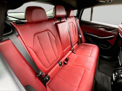 Used 2022 BMW X4 M40i w/ Premium Package AWD/4WD image 19