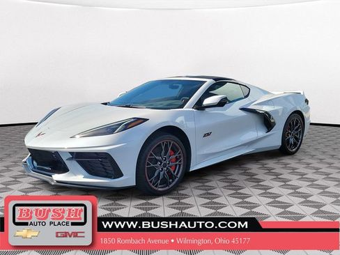 Used 2023 Chevrolet Corvette Stingray Premium Cpe w/ Z51 Performance Package RWD image 2