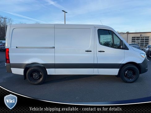 New 2026 Mercedes-Benz Sprinter 2500 image 9