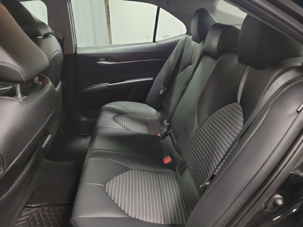 Used 2024 Toyota Camry SE FWD image 29