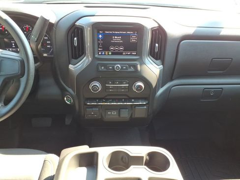 Used 2024 Chevrolet Silverado 2500 Custom w/ Custom Value Package AWD/4WD image 18