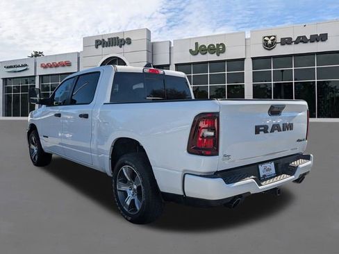 New 2026 RAM 1500 Express AWD/4WD image 6