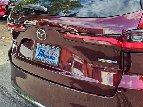 Certified 2024 MAZDA CX-90 Plug-In Hybrid w/ Premium Pkg AWD/4WD image 15