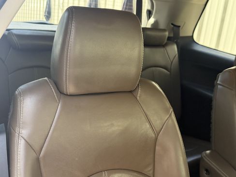 Used 2014 GMC Acadia SLT FWD image 31