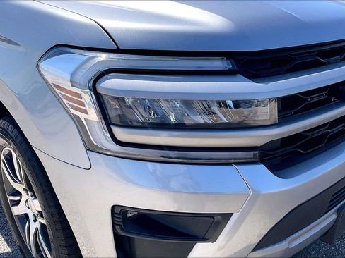 Certified 2022 Ford Expedition XLT RWD image 33