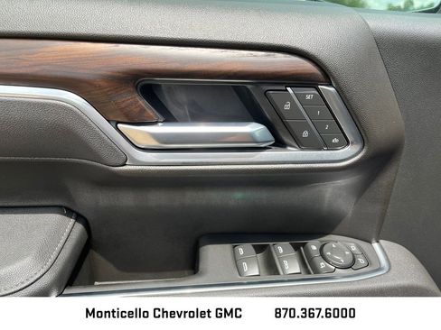 New 2026 GMC Sierra 1500 SLT AWD/4WD image 11