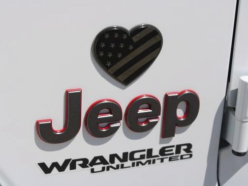 Used 2021 Jeep Wrangler Unlimited Rubicon AWD/4WD image 13