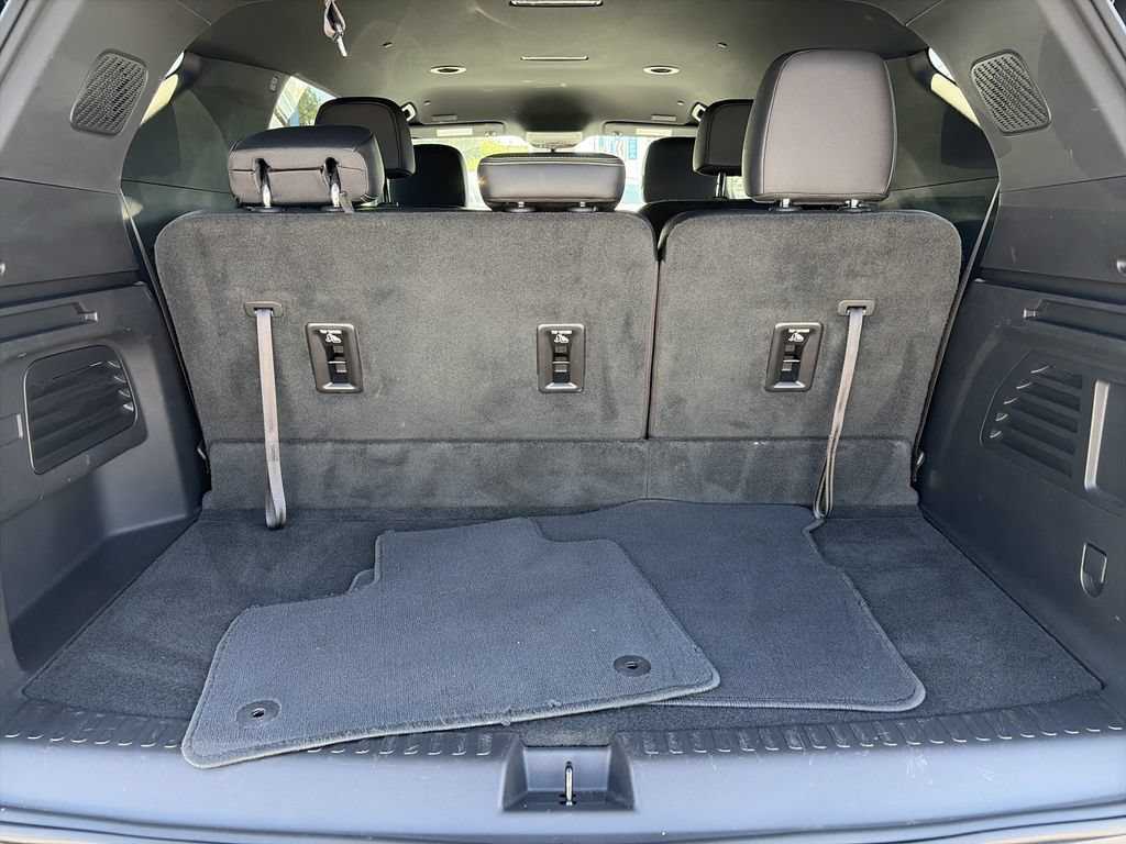 Used 2026 Chevrolet Traverse LT AWD/4WD image 30