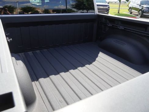 New 2026 RAM 1500 Big Horn AWD/4WD image 13