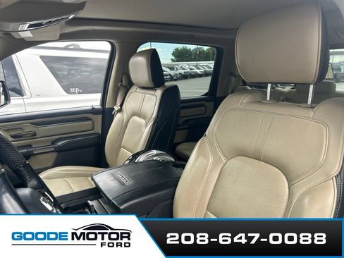 Used 2019 RAM 1500 Limited AWD/4WD image 3