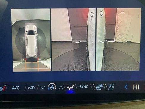 Certified 2026 Chevrolet Suburban High Country image 21