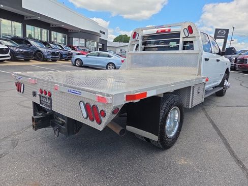 Used 2021 RAM 3500 Tradesman w/ Chrome Appearance Group AWD/4WD image 5