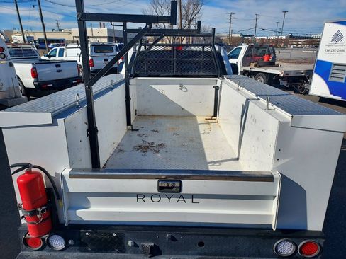 Used 2019 Ford F250 XL w/ STX Appearance Package RWD image 7