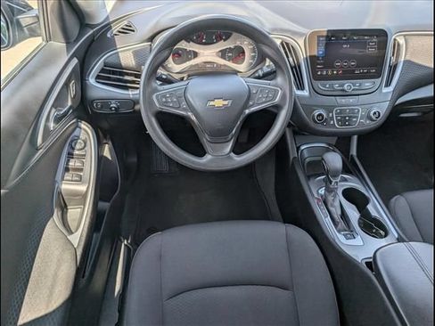 Used 2024 Chevrolet Malibu LT FWD image 8