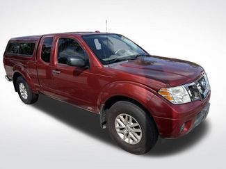 Used 2017 Nissan Frontier SV image 1