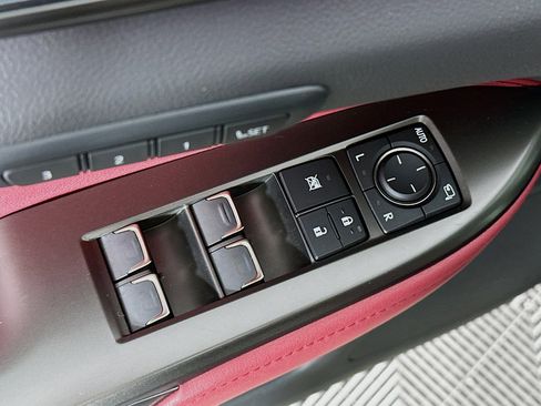 Used 2025 Lexus NX 350h AWD w/ Premium Package image 18