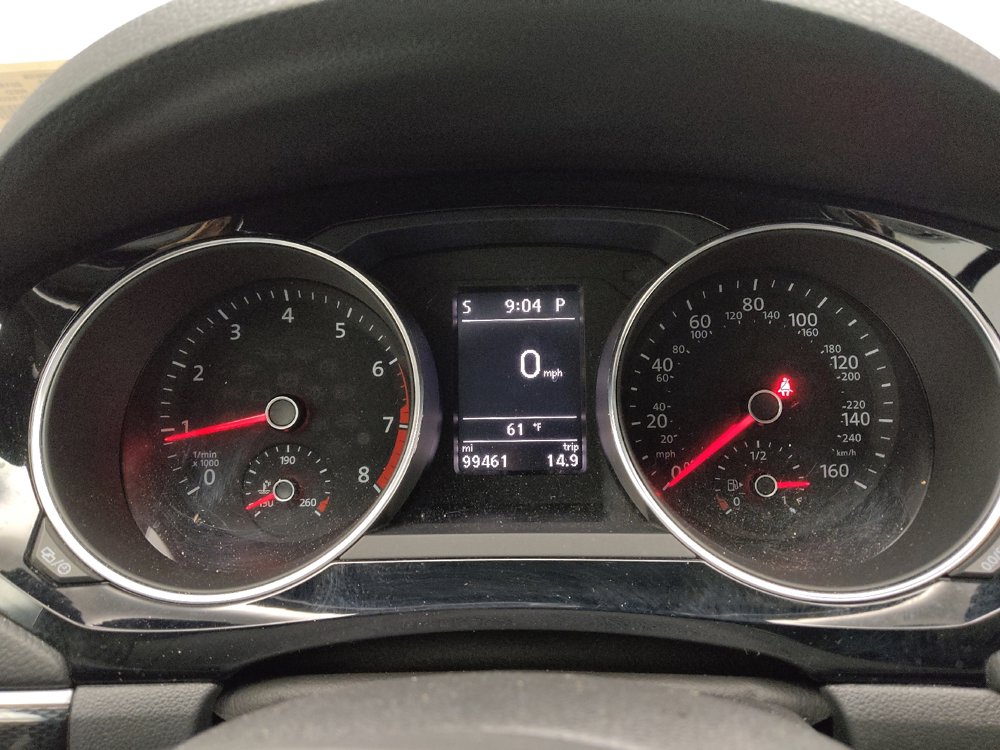 Used 2016 Volkswagen Jetta SEL FWD image 23