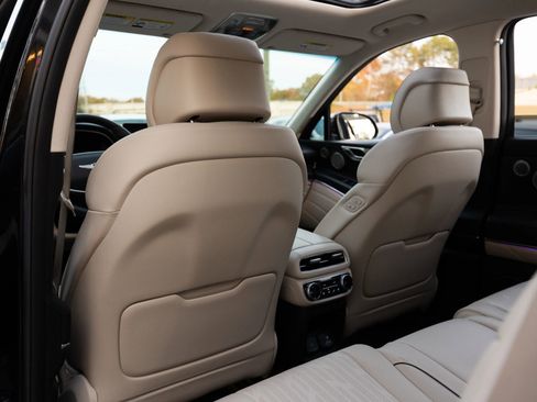 Used 2022 Genesis GV80 3.5T w/ Advanced Package 06 image 30