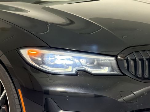 Used 2021 BMW 330i Sedan w/ Driving Assistance Package RWD image 8