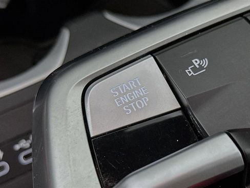 Certified 2024 BMW X2 xDrive28i w/ Technology Package image 19