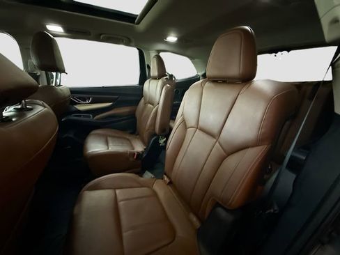 Used 2019 Subaru Ascent Touring AWD/4WD image 27
