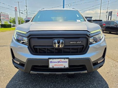 Used 2025 Honda Passport TrailSport image 8