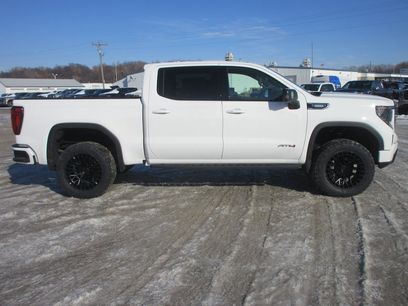New 2026 GMC Sierra 1500 AT4 w/ AT4 Premium Package
