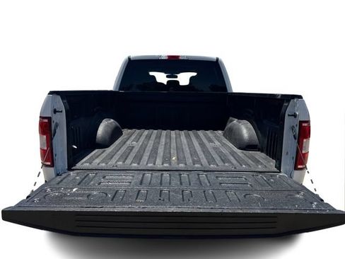 Used 2020 Ford F150 XLT w/ Equipment Group 302A Luxury AWD/4WD image 12