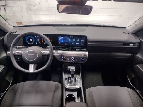 New 2026 Hyundai Kona SE image 21