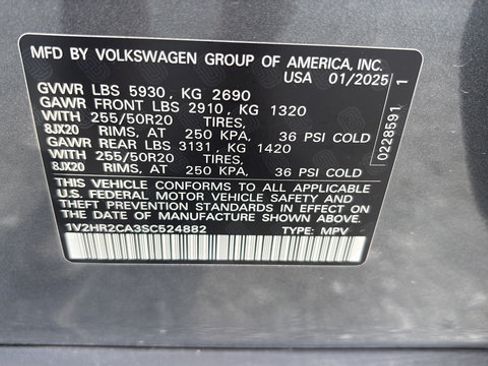 Used 2025 Volkswagen Atlas SE AWD/4WD image 20