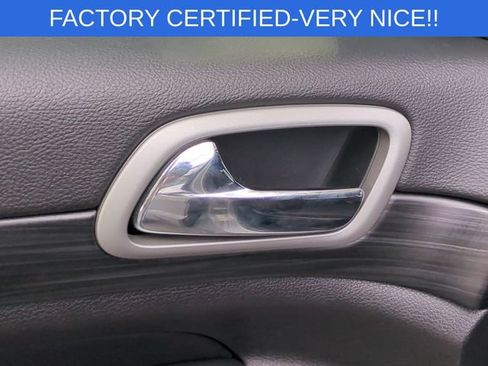 Certified 2021 Jeep Grand Cherokee Laredo AWD/4WD image 13