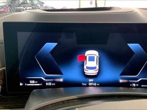 Used 2026 BMW X5 sDrive40i w/ Premium Package RWD image 9