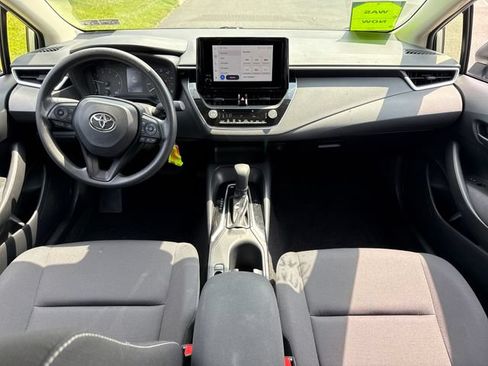 Certified 2023 Toyota Corolla LE AWD/4WD image 18