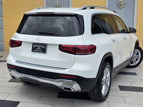Used 2020 Mercedes-Benz GLB 250 w/ Premium Package image 8