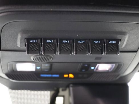 Used 2022 Ford Bronco Wildtrak image 31