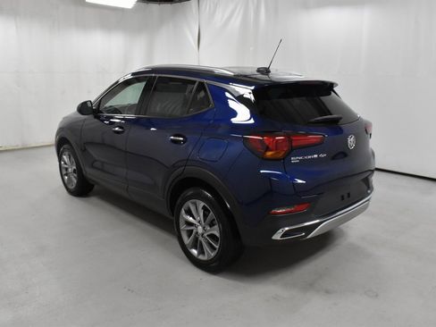 Used 2023 Buick Encore GX Essence w/ Experience Buick Package image 7