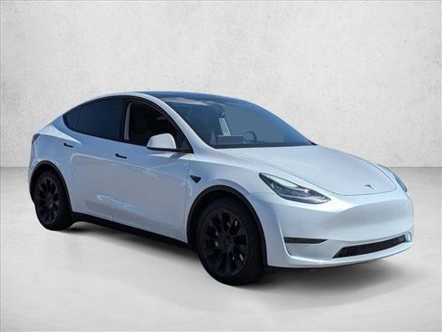 Used 2020 Tesla Model Y Long Range AWD/4WD image 3