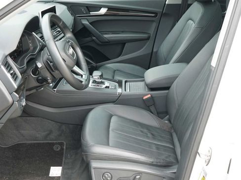 Used 2019 Audi Q5 2.0T Premium Plus w/ Premium Plus Package AWD/4WD image 9
