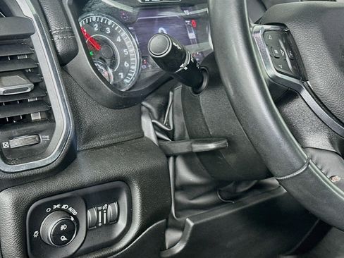 Used 2023 RAM 1500 Laramie AWD/4WD image 17