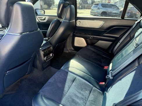 Used 2017 Lincoln Continental Black Label w/ Technology Package image 11