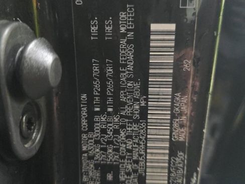 Used 2017 Toyota 4Runner TRD Off-Road image 11