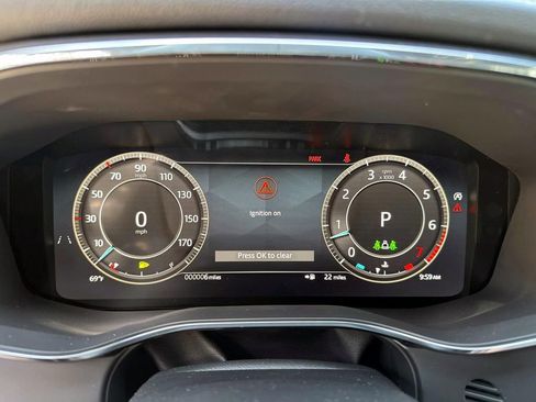 New 2025 Jaguar F-PACE R-Dynamic S image 28