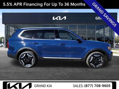 New 2025 Kia Telluride S