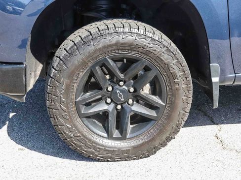 Used 2022 Chevrolet Silverado 1500 Custom Trail Boss image 9