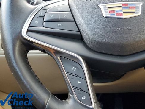 Used 2019 Cadillac XT5 Luxury FWD image 22