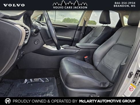 Used 2016 Lexus NX 200t FWD w/ Luxury Package image 12