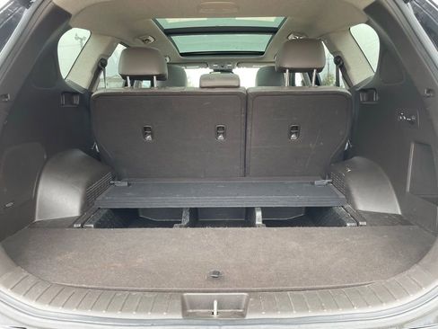 Used 2019 Hyundai Santa Fe Limited image 27