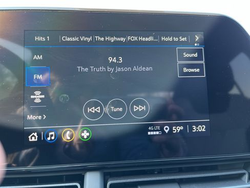 New 2026 Chevrolet Trax RS w/ Driver Confidence Package image 20